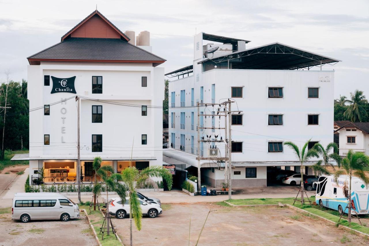 Chanita Hotel Chumphon Exterior foto